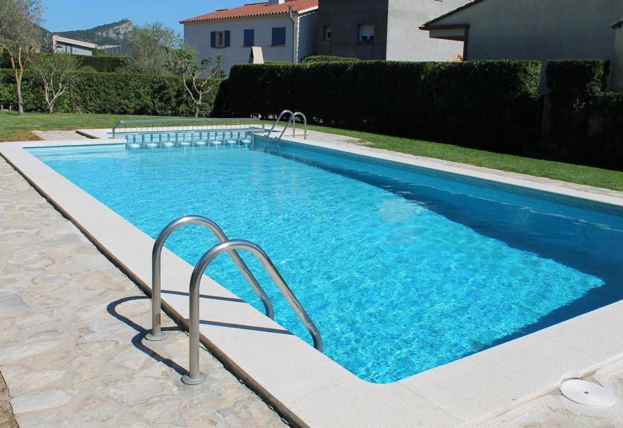 Breda 4A Villa Torroella De Montgri Luaran gambar