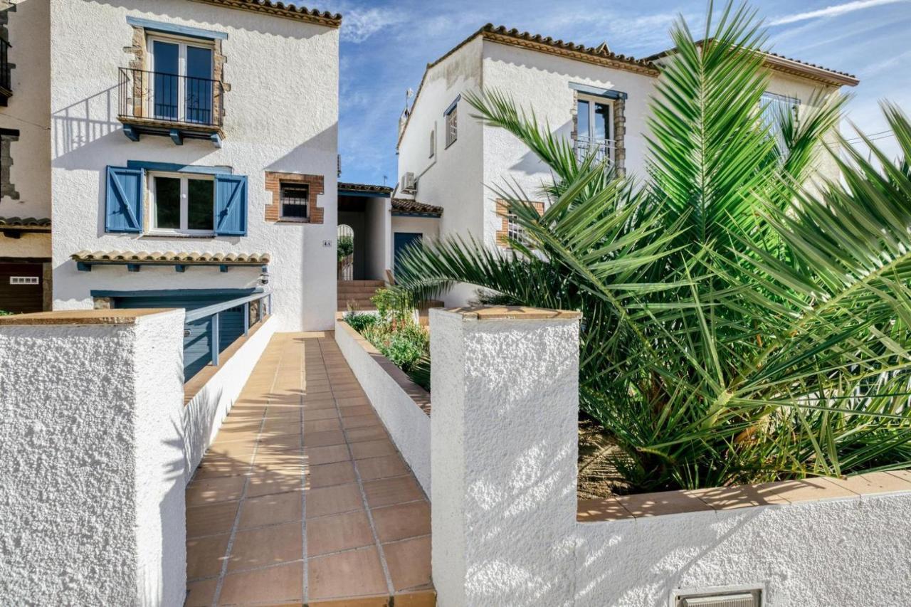 Breda 4A Villa Torroella De Montgri Luaran gambar
